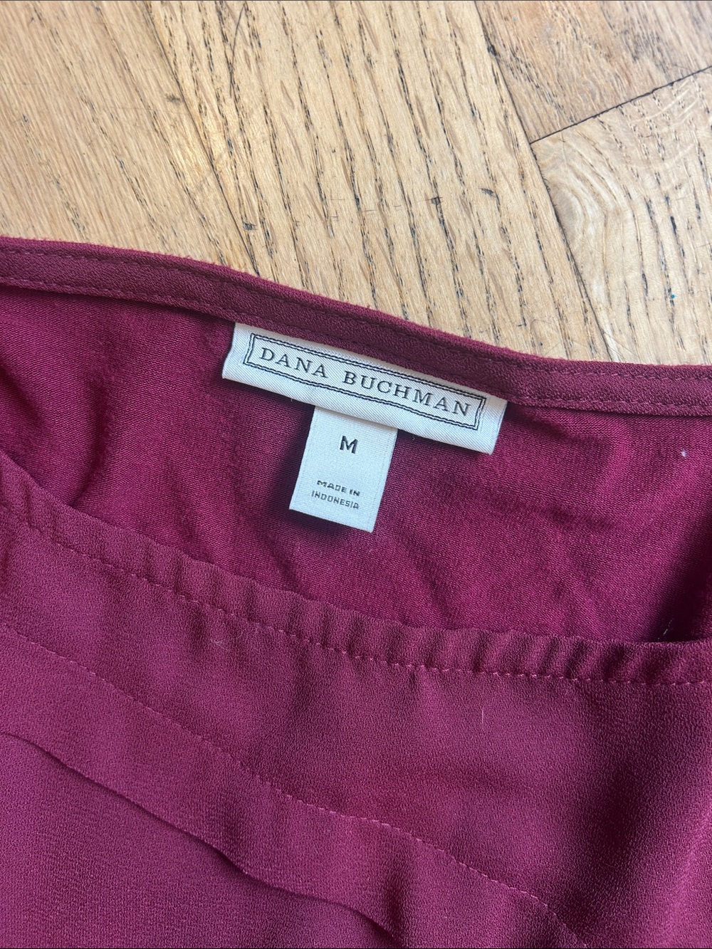 ๐ธ3 FOR $20๐ธ
Dana Buchman Burgundy Layered Ruffle Blouse - Picture 4 of 9